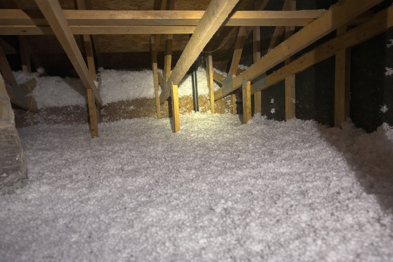 Blown-in insulation